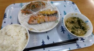学童保育の夏休み「おひるごはん」